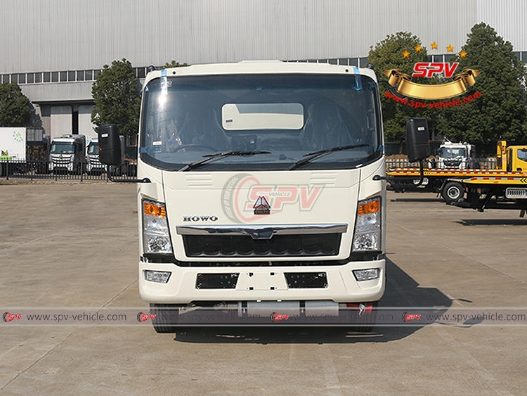 8,000 Litres Fuel Truck Sinotruk - F 8,000 Litres Fuel Truck Sinotruk - F